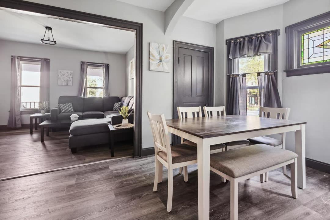 Spacious 6Br 2Ba Minutes For The Falls & Casino Niagara Falls Exterior foto