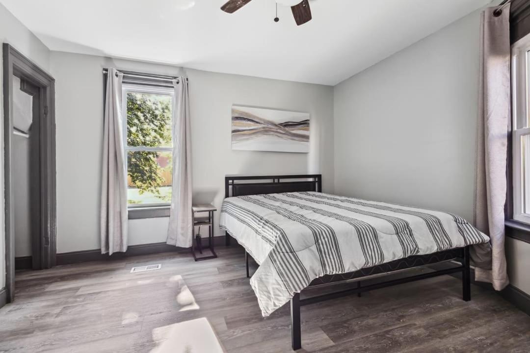 Spacious 6Br 2Ba Minutes For The Falls & Casino Niagara Falls Exterior foto